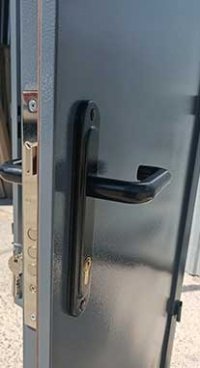 Двері ТМ Redfort серія ЕКОНОМ модель Технічна 2 листа металу RAL 7024